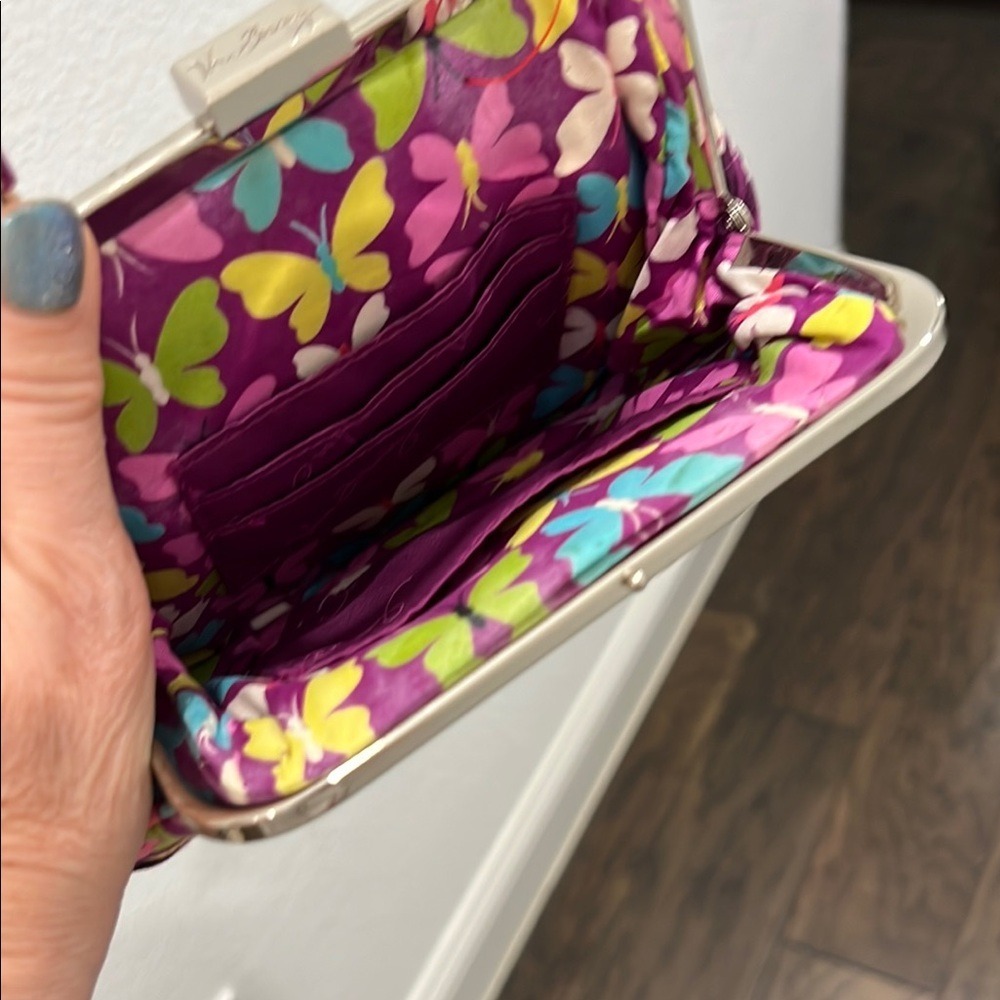 VERA BRADLEY Flutterby Purple Floral‎ Mini Frame Crossbody Quilted Retired Mint - Picture 4 of 8